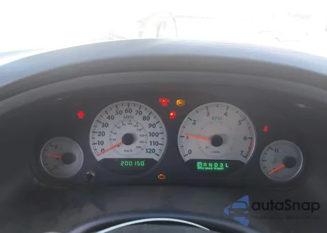 2005 Chrysler Town & Country Lx from USA, damaged, VIN 2C4GP44RX5R162354